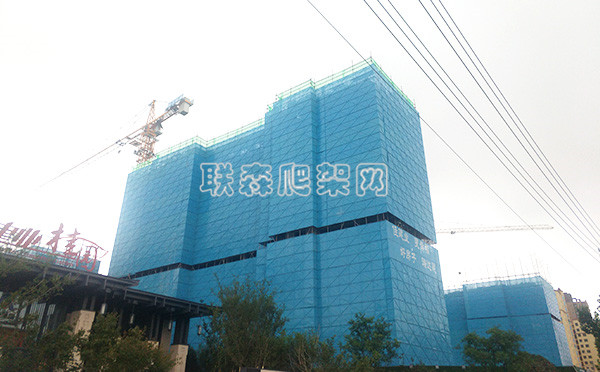 提升架防護網案例
